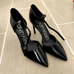 Calvin Klein Dressa Pump - Size 5.5